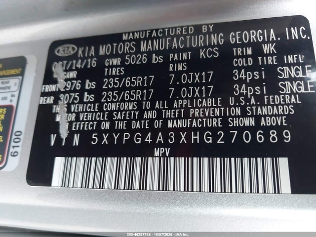 2017 KIA SORENTO 2.4L LX 9