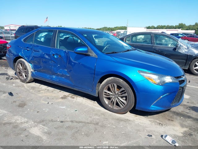 2017 TOYOTA CAMRY SE