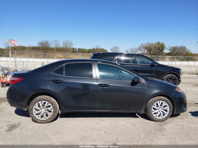 2017 TOYOTA COROLLA LE 13