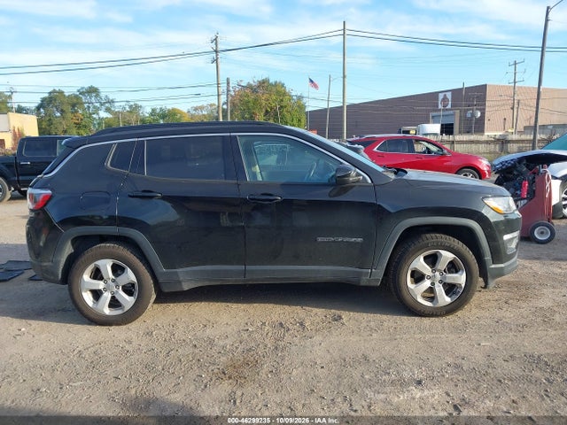 2018 JEEP COMPASS LATITUDE 4X4 13