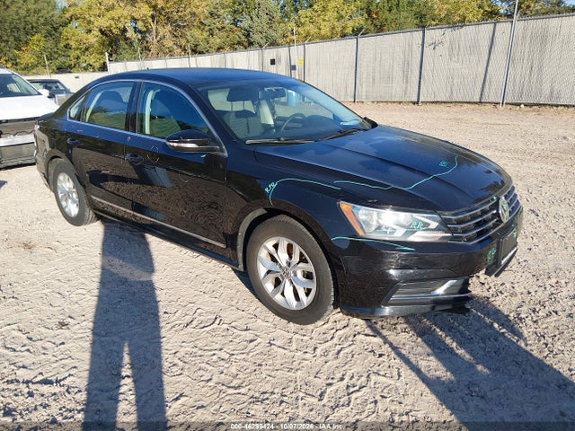2017 VOLKSWAGEN PASSAT 1.8T S