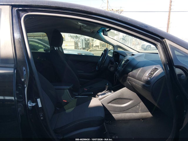 2018 KIA FORTE S 5