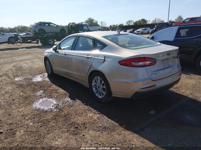 2019 FORD FUSION SE 3