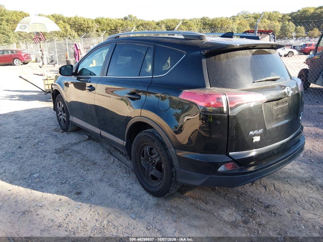 2017 TOYOTA RAV4 LE 3