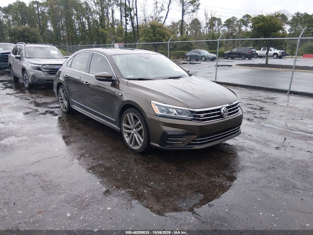 2019 VOLKSWAGEN PASSAT 2.0T SE R-LINE