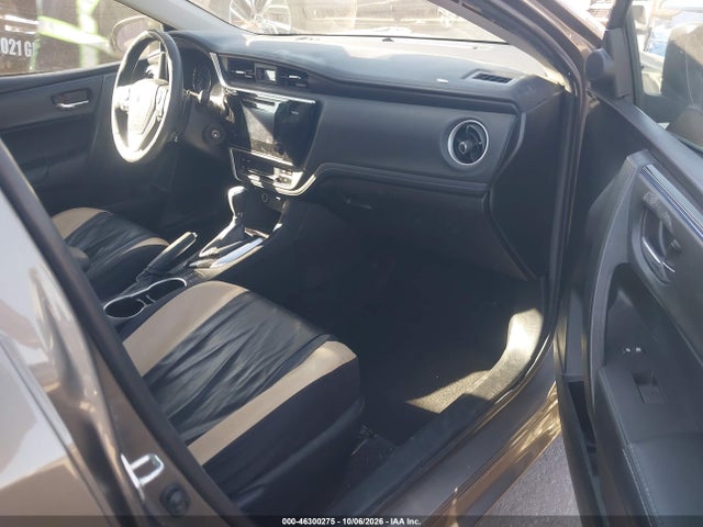 2017 TOYOTA COROLLA SE 5