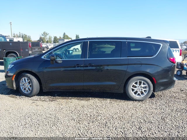 2023 CHRYSLER PACIFICA TOURING L 14