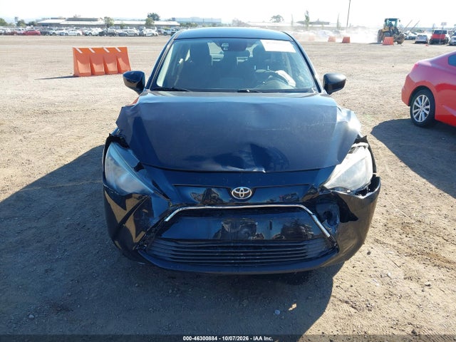 2017 TOYOTA YARIS IA 12