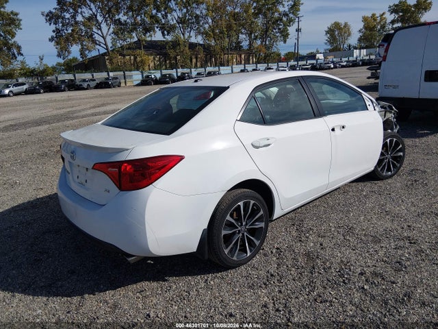 2017 TOYOTA COROLLA SE 4