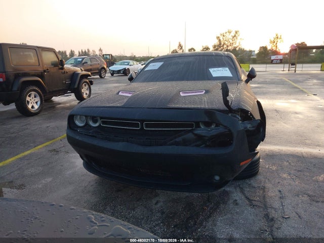 2019 DODGE CHALLENGER SXT 13