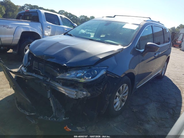 2019 CHRYSLER PACIFICA TOURING L 2