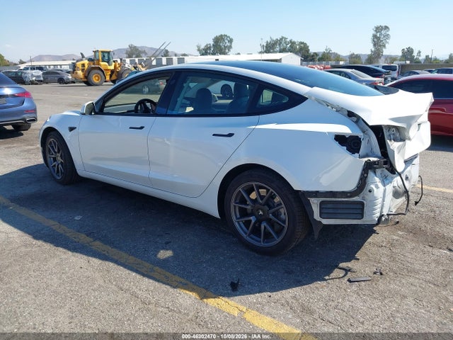 2021 TESLA MODEL 3 STANDARD RANGE PLUS REAR-WHEEL DRIVE 3