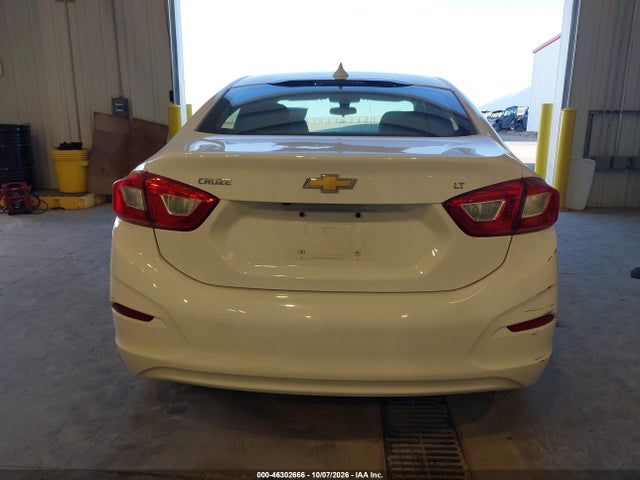 2018 CHEVROLET CRUZE LT AUTO 17