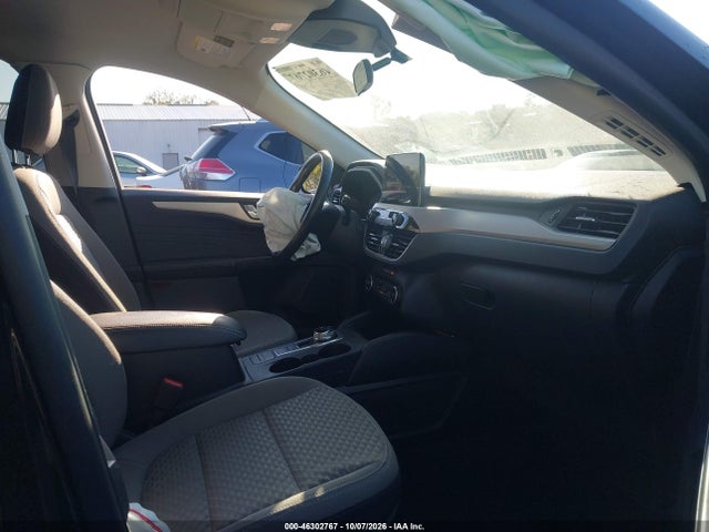 2021 FORD ESCAPE SE 5