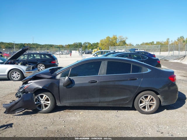 2017 CHEVROLET CRUZE LT AUTO 14