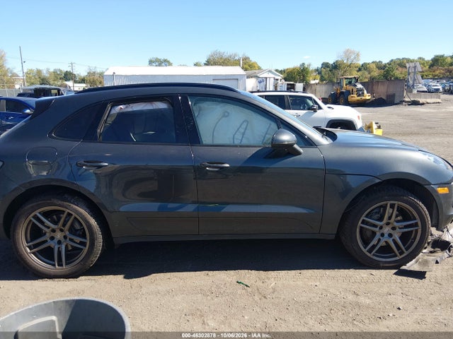 2021 PORSCHE MACAN S 13