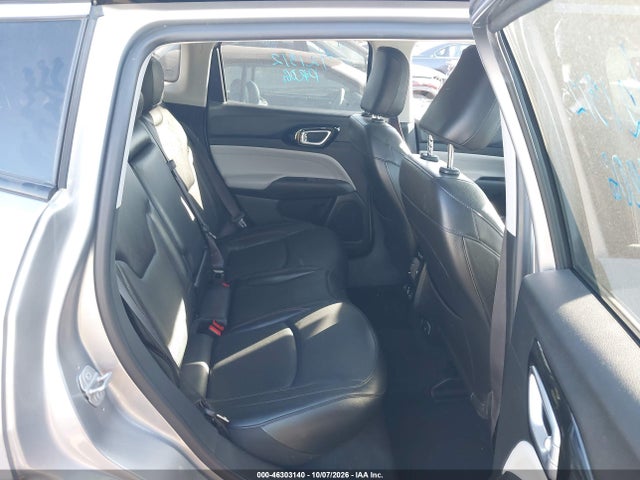 2022 JEEP COMPASS LIMITED 4X4 8