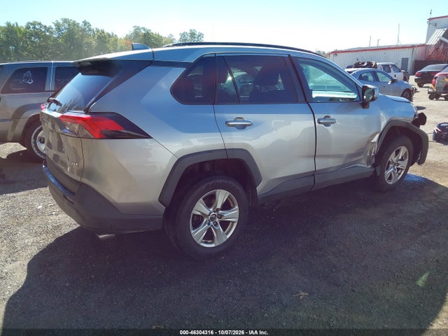 2020 TOYOTA RAV4 XLE 4