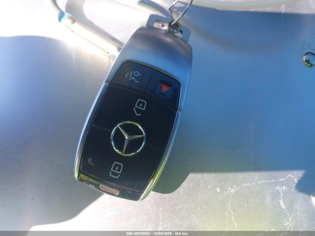 2017 MERCEDES-BENZ E 300 11