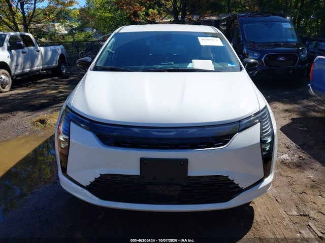 2027 CHRYSLER PACIFICA 12