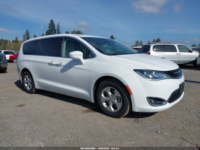 2017 CHRYSLER PACIFICA HYBRID TOURING PLUS