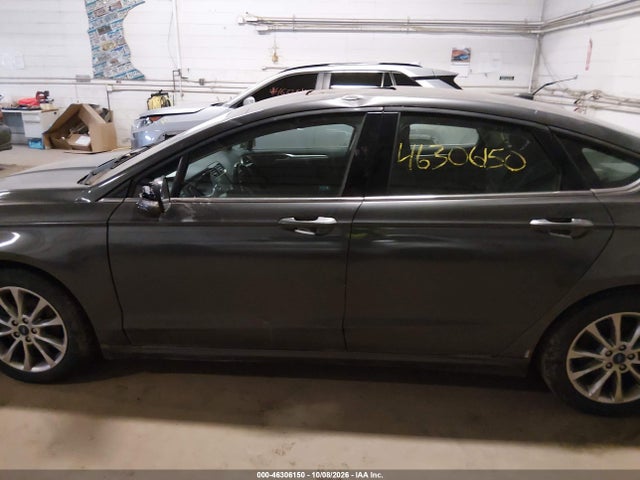 2017 FORD FUSION SE 14