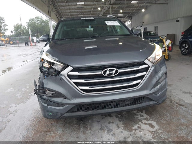 2017 HYUNDAI TUCSON SE PLUS 11