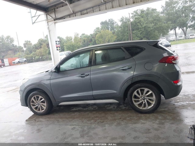 2017 HYUNDAI TUCSON SE PLUS 13
