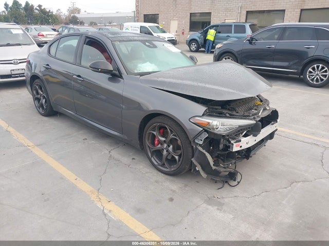 2021 ALFA ROMEO GIULIA TI SPORT RWD