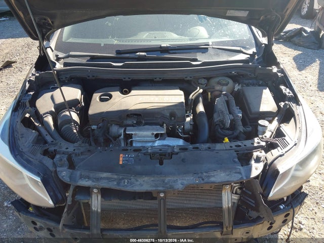 2017 CHEVROLET CRUZE LT AUTO 10