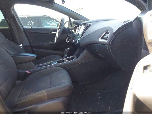 2017 CHEVROLET CRUZE LT AUTO 5