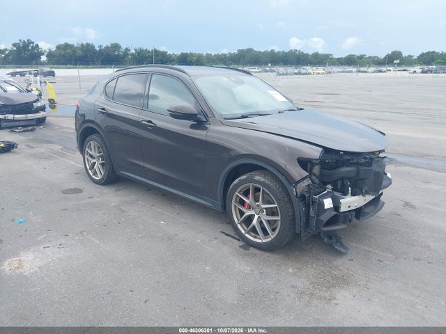 2018 ALFA ROMEO STELVIO TI SPORT AWD