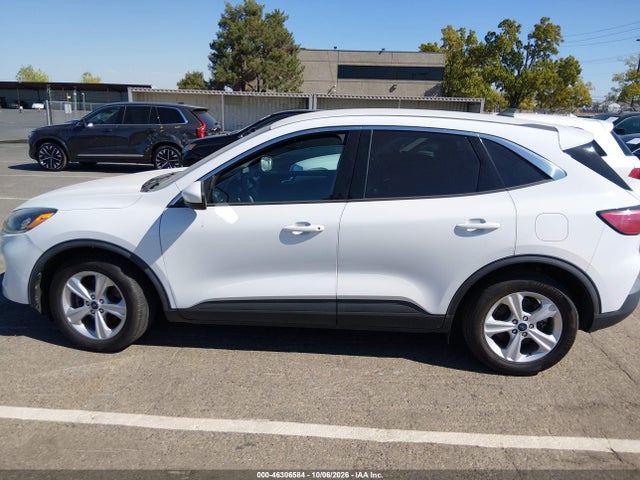 2021 FORD ESCAPE SE 15