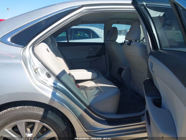2017 TOYOTA CAMRY XLE 8