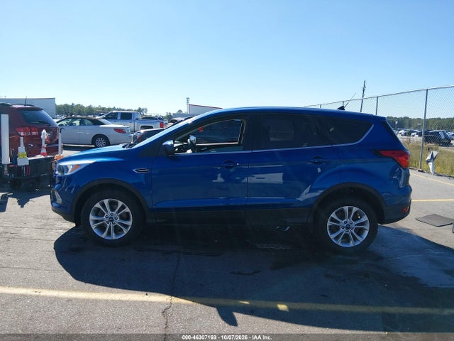 2019 FORD ESCAPE SE 14
