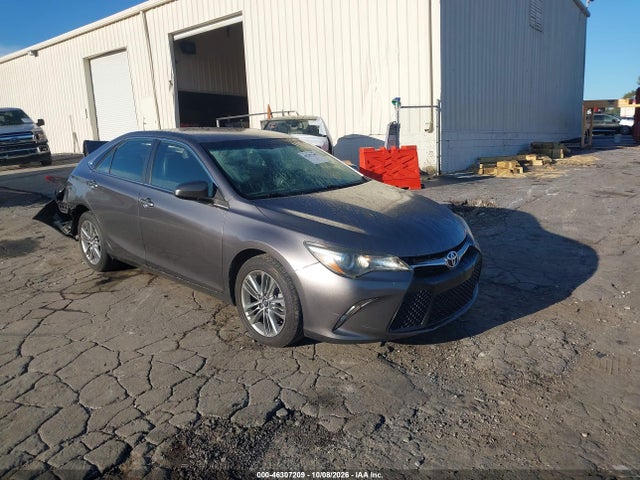 2017 TOYOTA CAMRY