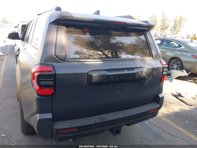 2025 TOYOTA 4RUNNER SR5 16