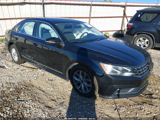 2017 VOLKSWAGEN PASSAT 1.8T S