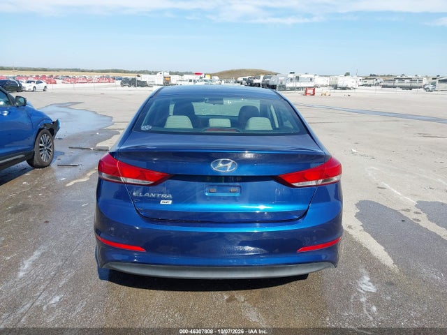 2018 HYUNDAI ELANTRA SE 16