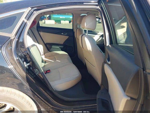2017 HONDA CIVIC EX 8
