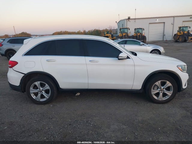 2018 MERCEDES-BENZ GLC 300 13