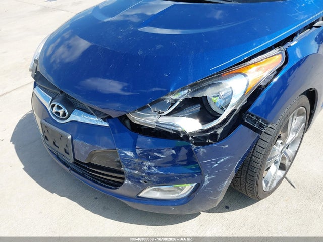 2017 HYUNDAI VELOSTER VALUE EDITION 6