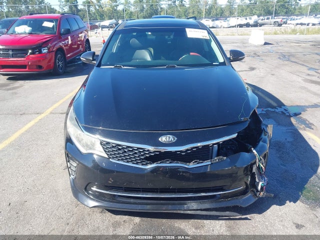 2018 KIA OPTIMA S 13
