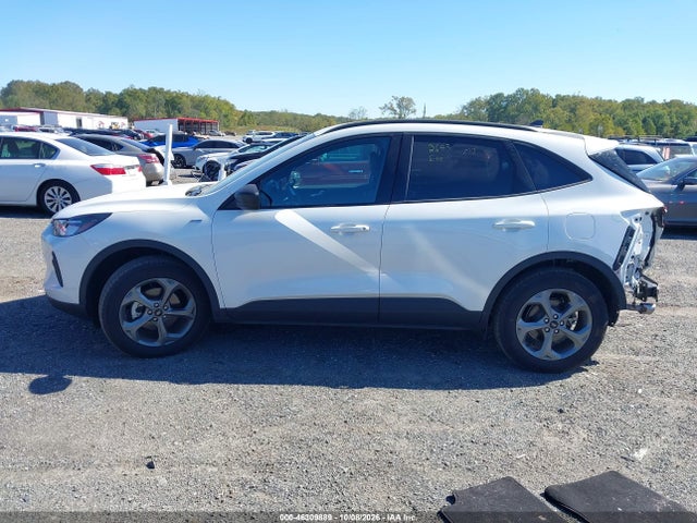 2025 FORD ESCAPE ST-LINE 15
