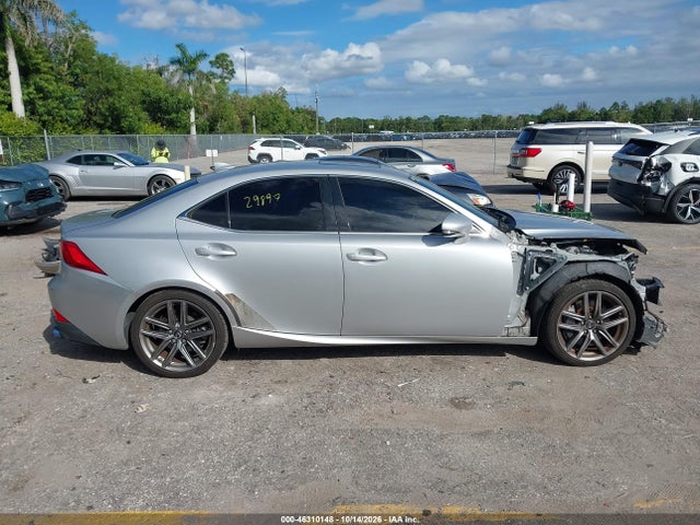 2017 LEXUS IS 200T 14