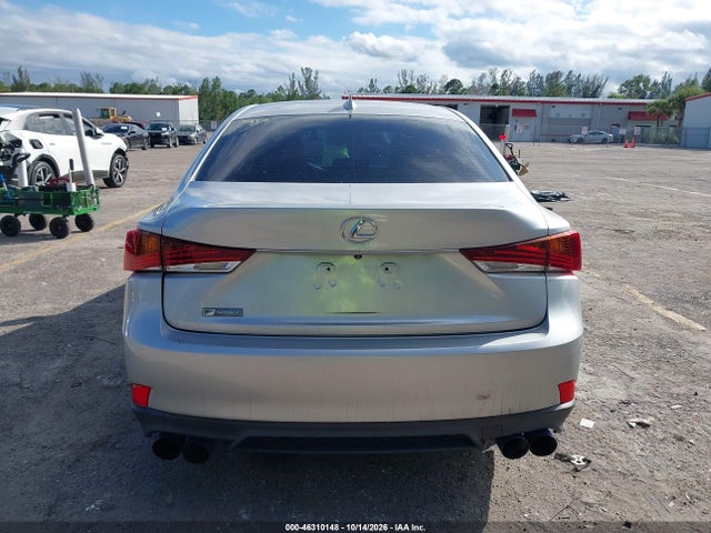 2017 LEXUS IS 200T 17