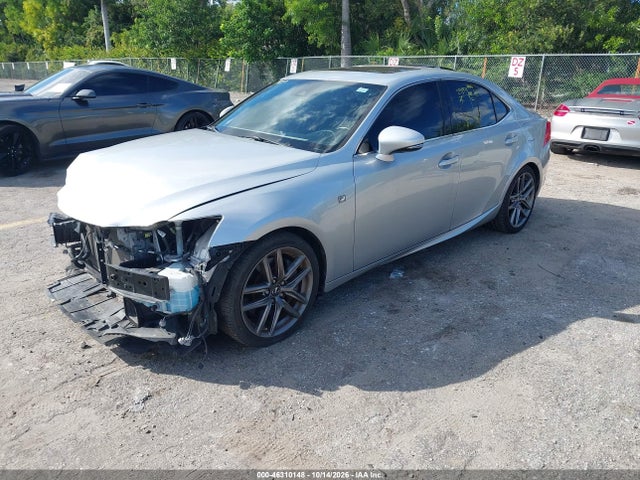 2017 LEXUS IS 200T 2