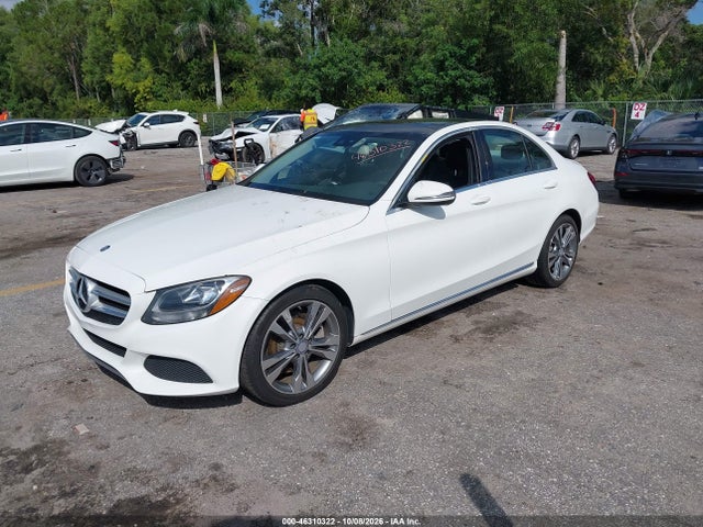 2017 MERCEDES-BENZ C 300 6