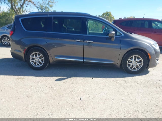 2020 CHRYSLER PACIFICA TOURING L 13