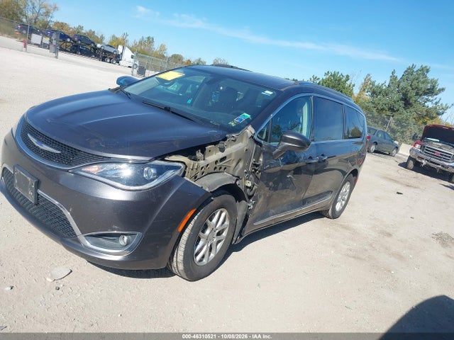 2020 CHRYSLER PACIFICA TOURING L 2